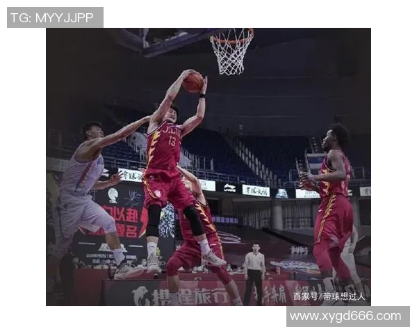 赛后分析：上海篮球队与深圳篮球队球员个人能力对比与表现评估